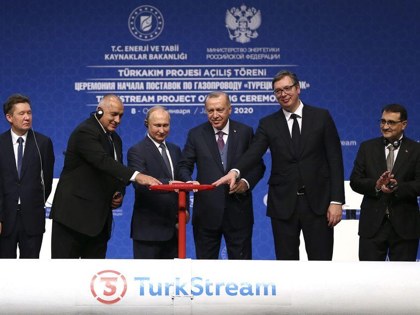 ISTANBUL, TURKEY - JANUARY 8: President of Turkey Recep Tayyip Erdogan (3rd R) and his Russian counterpart Vladimir Putin (3rd L) along with Serbian President Aleksandar Vucic (2nd R) and Bulgarian Prime Minister Boyko Borisov (2nd L) open the valve during the opening ceremony of TurkStream natural gas pipeline project, at Halic Congress Center in Istanbul, Turkey on January 08, 2020. Photo: Anadolu Agency