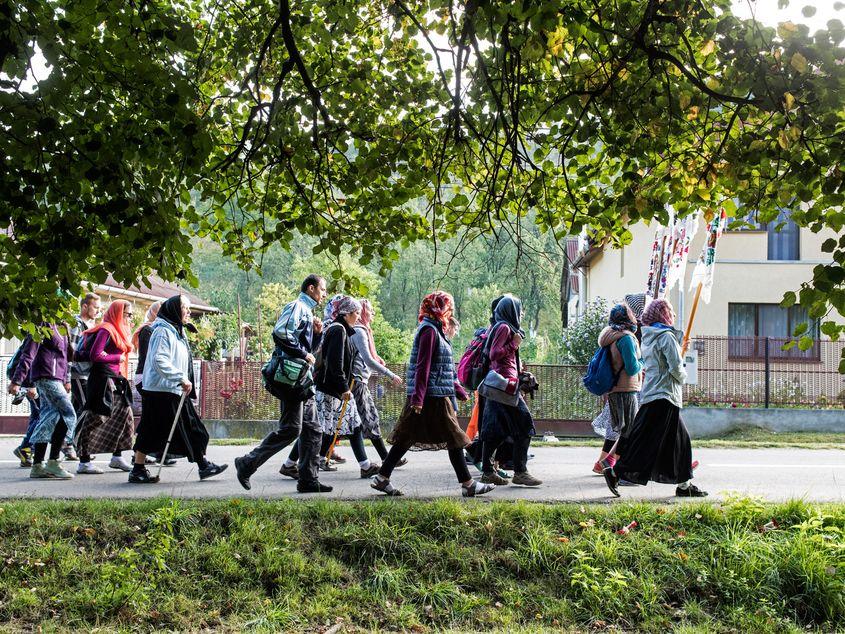 Drumul de 150 de kilometri de la Valcău de Jos (Sălaj) la Nicula (Cluj) a început joi și s-a terminat duminică, în ajunul Adormirii Maicii Domnului. Foto: Raul Ștef