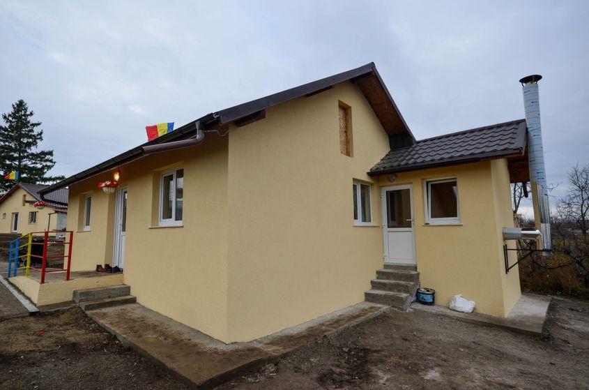 Casa Share nr. 21, construită pe terenul moștenit de Bogdan de la părinți