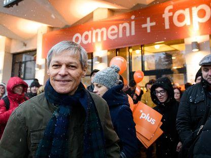 Dacian Cioloș, primul interviu după lansarea PLUS: "Domnul Dragnea n-are dreptul să arunce în aer societatea românească"