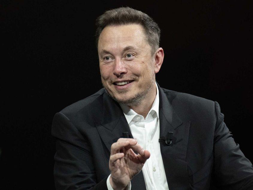 Elon Musk a transformat Tesla într-un producător auto full electric global. Acum se regăsește în situația în care informațiile ascunse ies la suprafață. Foto: ​​Frédéric Legrand / Dreamstime.com