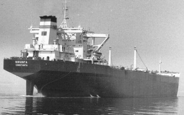 Nava Biruința la ieșire din SNC, 1984. Foto: arhiva personală