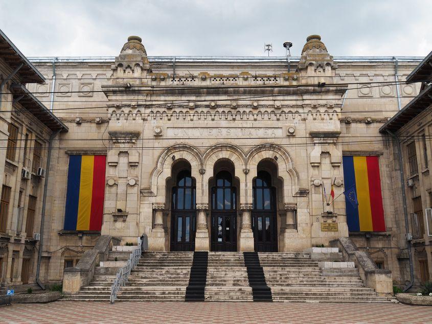 Un cadru didactic angajat la Universitatea Dunărea de Jos din Galați a publicat 83 de studii într-un interval de 40 de luni. Foto: Universitatea Dunărea de Jos din Galați © Moruzx | Dreamstime.com

