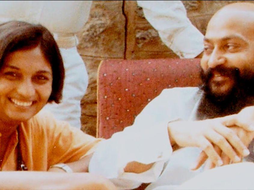 Ma Anand Sheela și Bhagwan Shree Rajneesh (Osho).