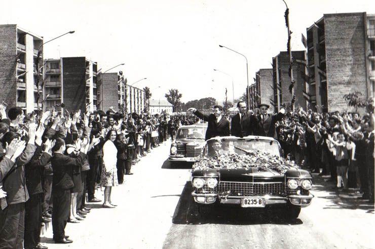 Ceauşescu, într-o vizită de lucru din 1966. Foto: Fototeca online a comunismului românesc