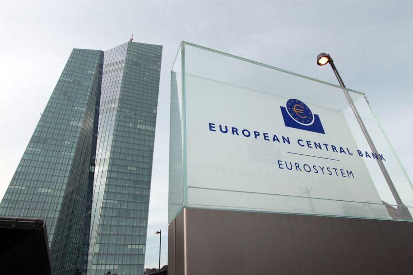 La jumătatea lunii octombrie, Banca Centrală Europeană anunța trecerea în faza „preparatorie” a creării unui monede europene digitale. Foto: Butenbremer1965 / Dreamstime.com