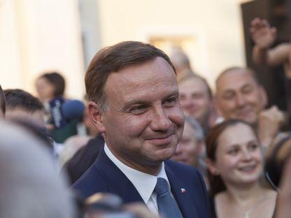 Polonia: cea mai agresivă campanie electorală de la căderea comunismului. „Dezinformarea este pretutindeni”