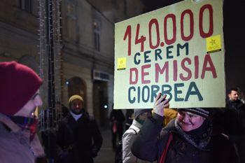 "Veniți cu toții, să strigăm tare, că demnitatea nu e de vânzare! (Cluj)