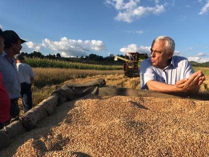 Non-știrile săptămânii: "guvernul ne fură copiii" și "UE ne obligă să importăm cereale de slabă calitate din Ucraina"