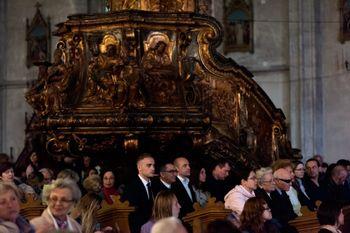 Biserica romano-catolică din centrul Clujului a fost la fel de plină ca la marile sărbători creștine.