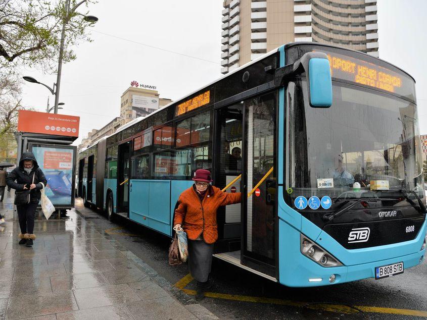 Până la sfârşitul anului, în Bucureşti vor circula 400 de autobuze produse de Otokar. Foto: Lucian Muntean