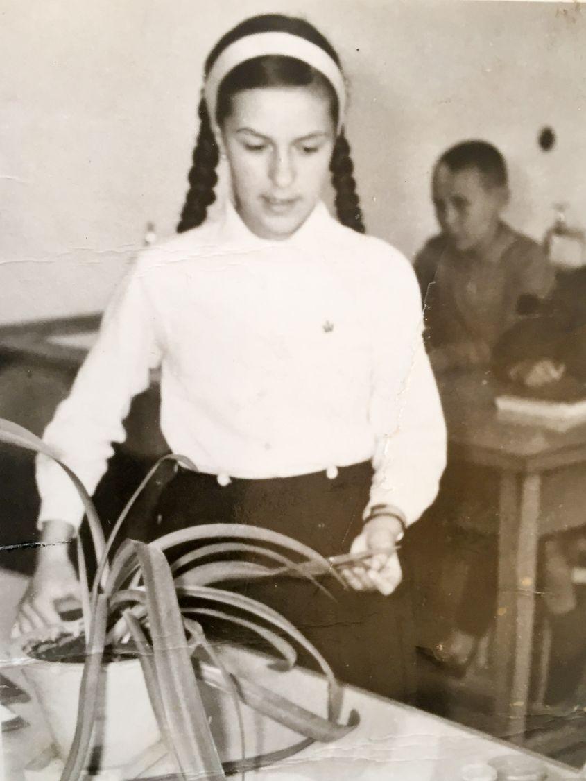 Dorina Datcu în clasa a VIII-a, 1970. Foto: Arhiva personală