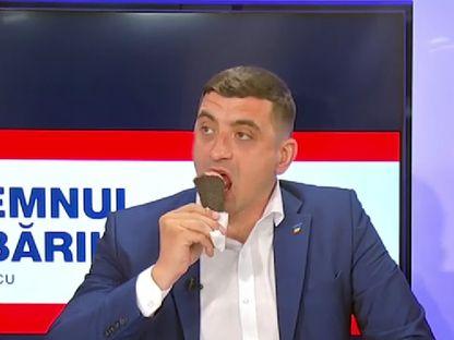 Ar rezolva interzicerea partidelor de tip AUR problema extremismului?