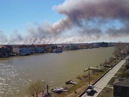 România arde (I). Cum a ajuns focul să pună Delta Dunării pe harta incendiilor de vegetație din Europa: „Care trece cu barca și i se pare că e prea mult stuf, îi dă foc”