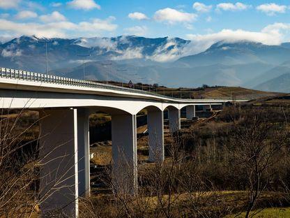 Infrastructura României: de ce nu avem autostrăzi și căi ferate moderne, dar și de ce România din 2030 va fi mult diferită
