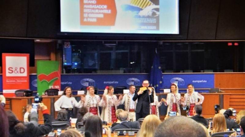 Imagini de la evenimentul din PE la care a participat Maria Grapini. Sursa: dcnews.ro