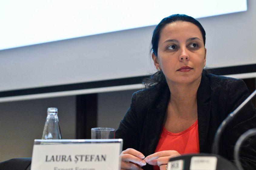 Laura Ştefan face parte din echipa de experţi a ONG-ului Expert Forum. Foto: Lucian Muntean