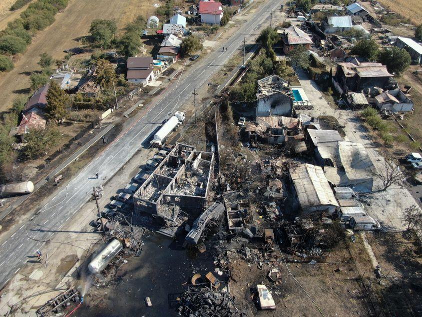 Imagine aeriană cu urmările incendiului și exploziilor din Crevedia, 27 august 2023. Inquam Photos / George Călin