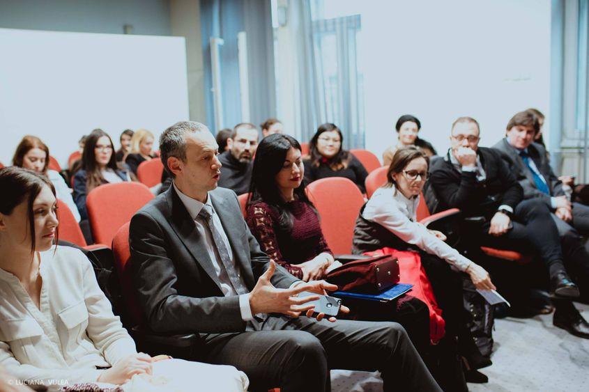 Mircea Bob (gesticulând în primul rând), profesor la UBB, membru în Comisia de Științe Juridice a CNATDCU. Foto: arhiva personală