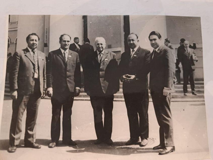 Al XXIX-lea congres al chirurgilor, în Kiev
4-7 iunie 1974. R.K. Taschiev e primul din dreapta. Foto: arhiva personală Rakhman Taschiev