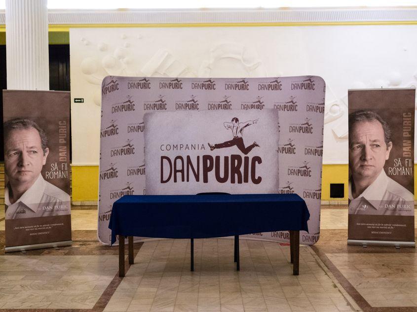Standul lui Dan Puric, de la Casa de Cultură a Studenților din Cluj. Foto: Raul Ștef