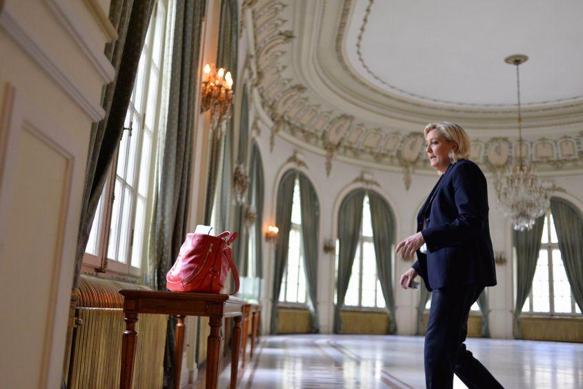 Marine Le Pen, la Sinaia. Foto: Lucian Muntean