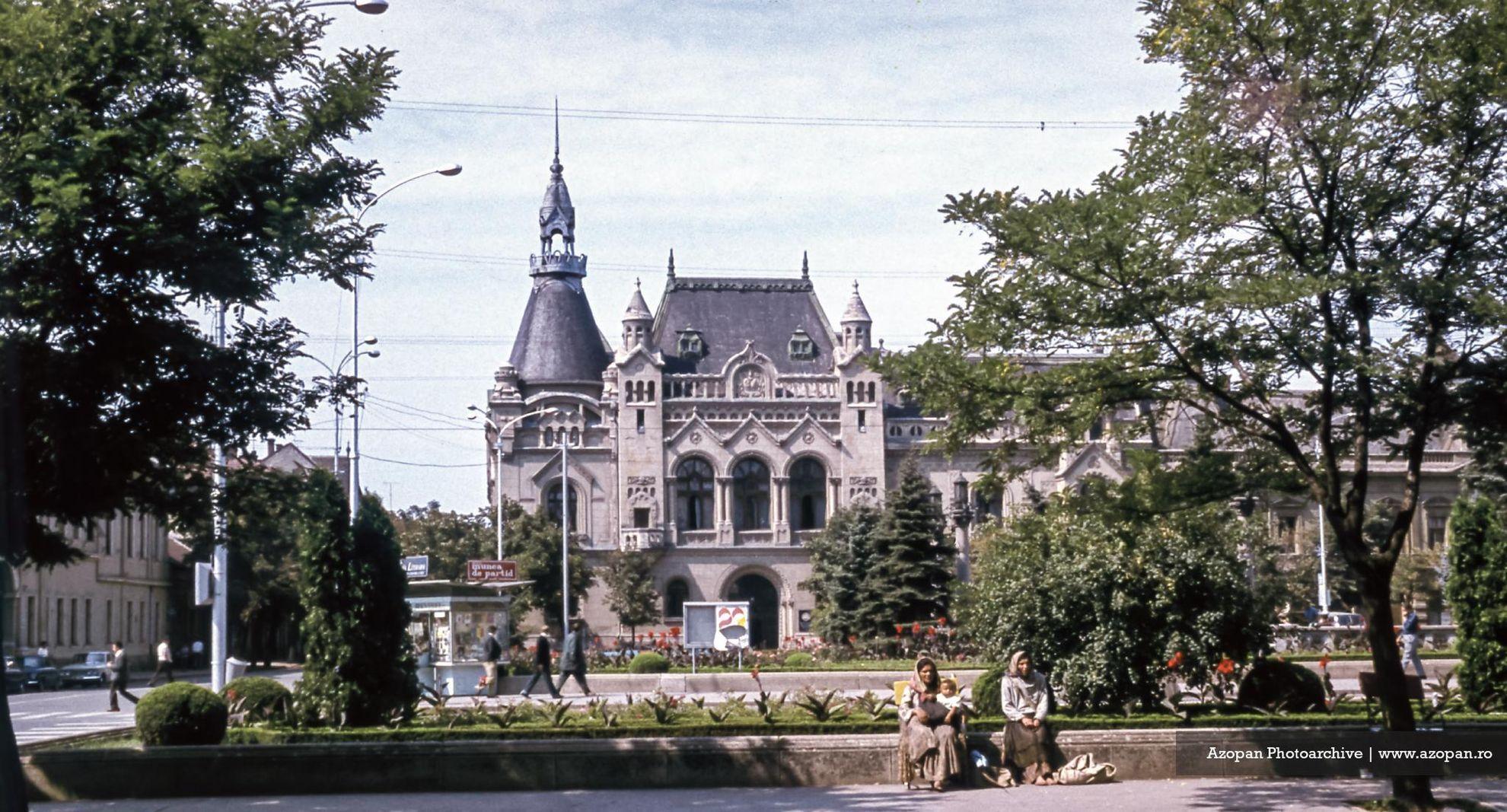 Imagine surprinsă în Oradea, anii '70. Foto: Azopan.ro (c)