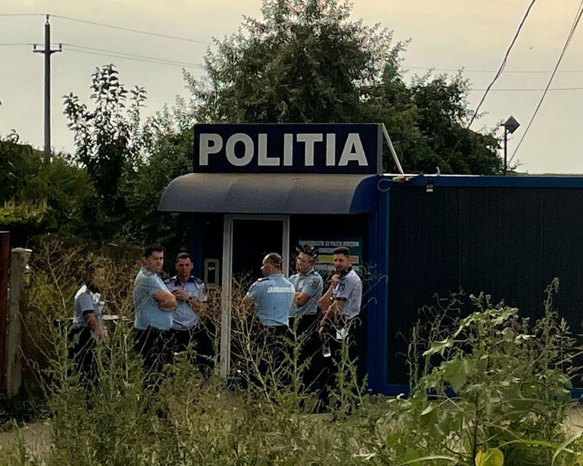 Echipaje mixte de polițiști și jandarmi patrulează în ture în Vama Veche