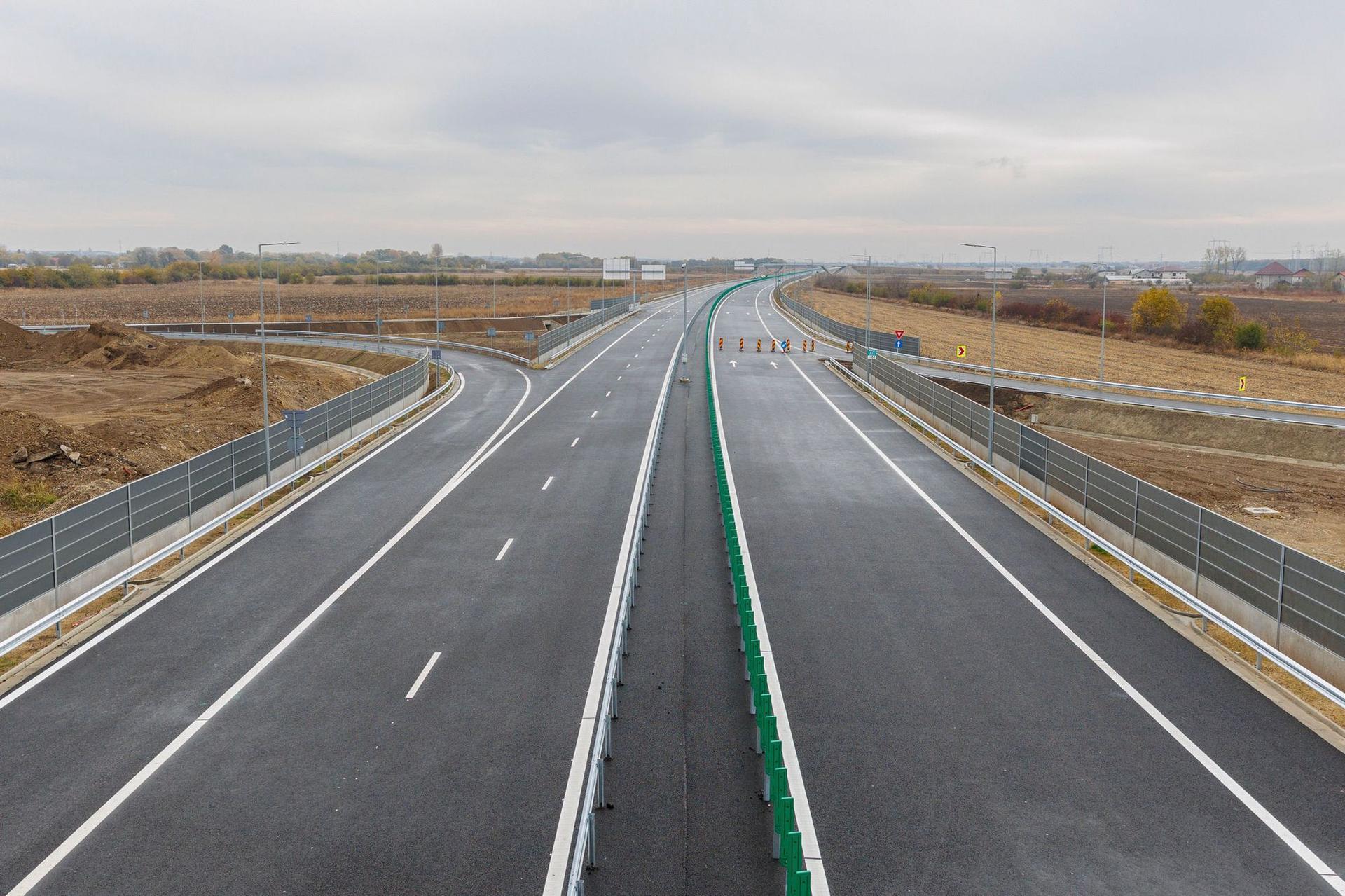 Autostrada A0 Sud., București, 15 nov 2023. Deși aproape terminată, va fi dată în folosință abia în 2024. Inquam Photos / Bogdan Buda