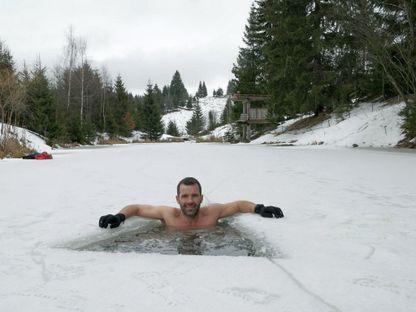 Chemarea ghețurilor veșnice. Tibi Ușeriu dă iar târcoale Cercului Polar.