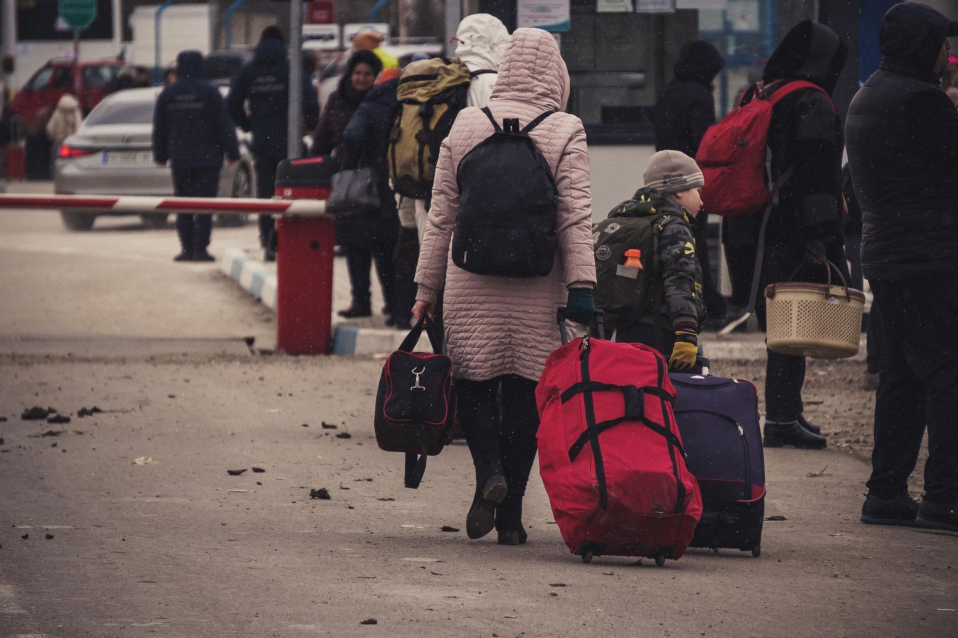 Refugiați în Palanca (granița dintre Moldova și Ucraina). <meta charset="utf-8">Foto: Ioana Epure