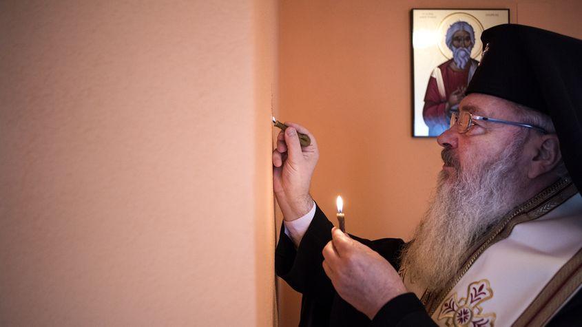 Mitropolitul Andrei a făcut sfeștanie în casa familiei Domokos.