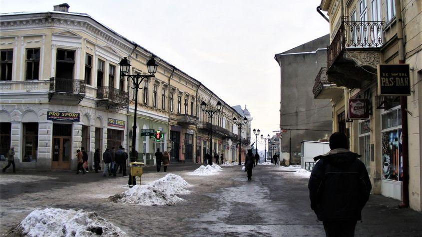 Centrul vechi, o rămășiță de secol 19 scăpată de furia betonului comunist