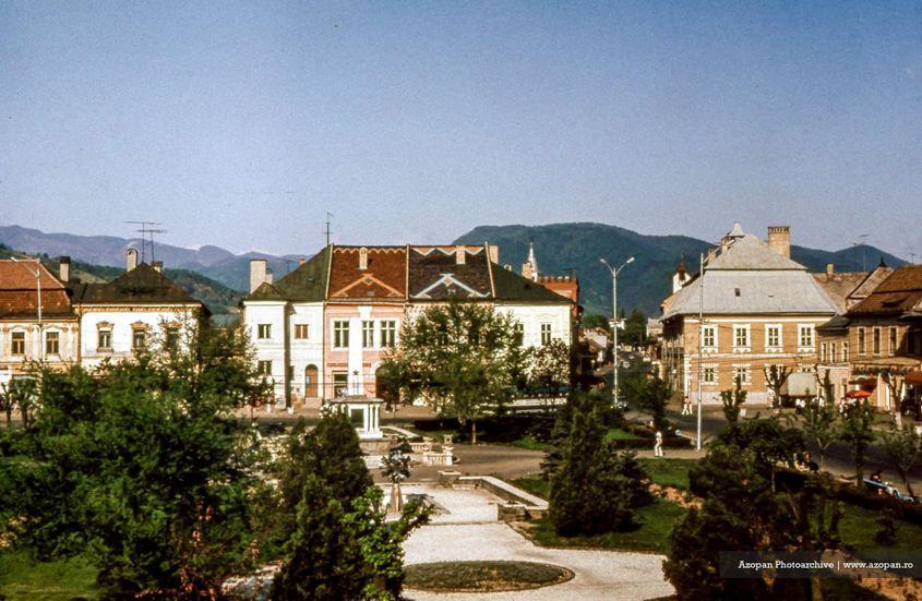 Așa arăta centrul vechi în 1987. Foto: Azopan