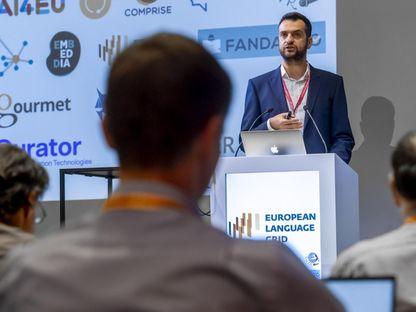 „Palantir de România”. Trecutul neolegionar al antreprenorului care vinde „AI suveran” pentru SRI, SPP și MApN