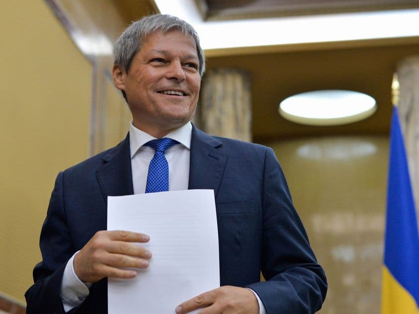 Dacian Cioloş are 47 de ani şi a fost comisar european pentru agricultură. Foto: Lucian Muntean