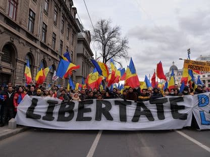 Război și moarte în Ucraina, AUR la București (reportaj)