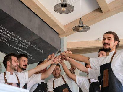 Rețeta celui mai tare restaurant din România: ia-ți un om bun și lasă-l să lucreze!