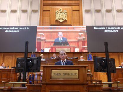 A patra oară a fost cu noroc. Luca Niculescu este noul premier al României