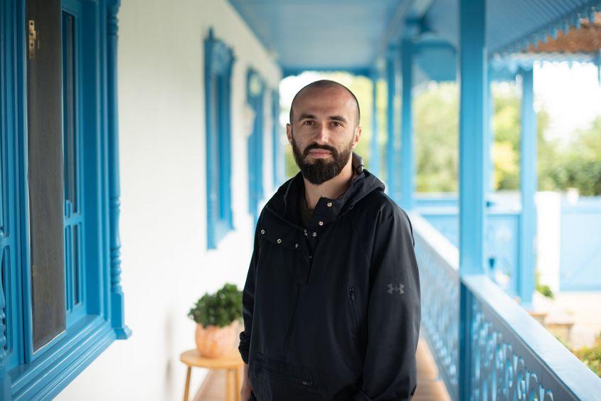 „Așa cum un părinte trebuie să fie responsabil de educația propriului copil, Ministerul Educației și ANS sunt responsabile să ofere condiții optime tuturor sportivilor pentru cultivarea înaltei performanțe, inclusiv în esports”, explică Toma Nicolau, agentul Anei. Foto: arhiva personală