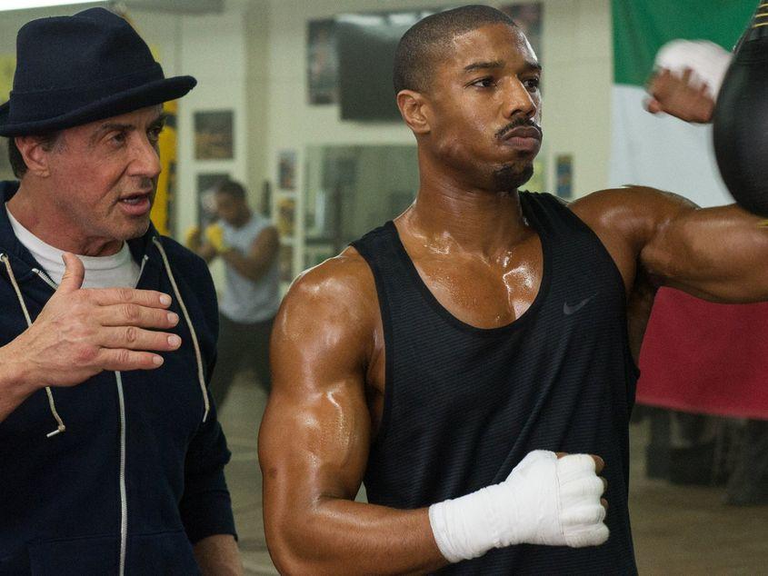 Sylvester Stallone şi Michael B. Jordan, într-o secvenţă din film.