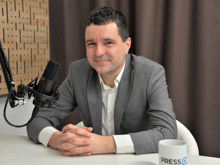 Nicușor Dan a fost primul invitat la seria de interviuri Precis cu PressOne axată pe candidații la PMB