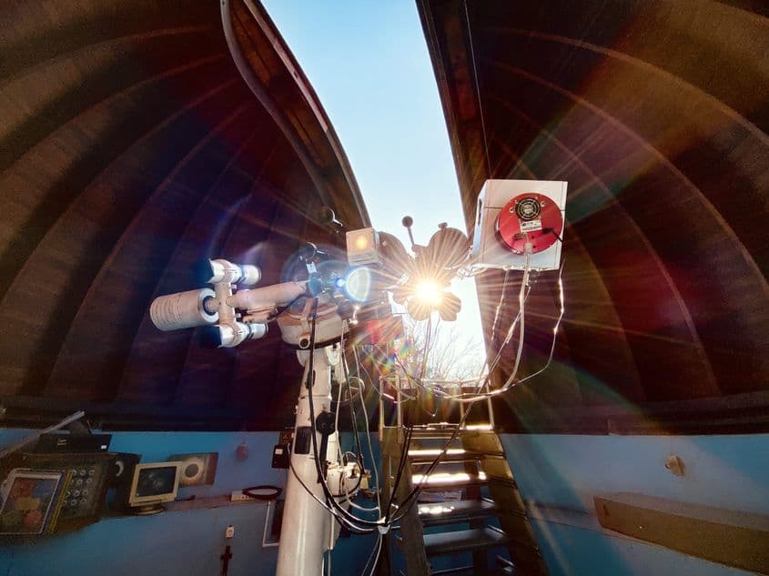 Cupola Soare a Institutului Astronomic al Academiei Române, locul de unde se studiază live soarele în fiecare zi. Foto: Maria Tufan