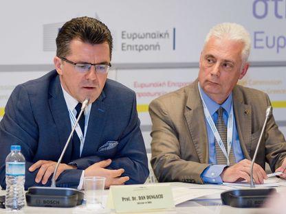 Dan Dungaciu și diplomatul de carieră Lucian Fătu. Sursă foto: FUMN/Facebook