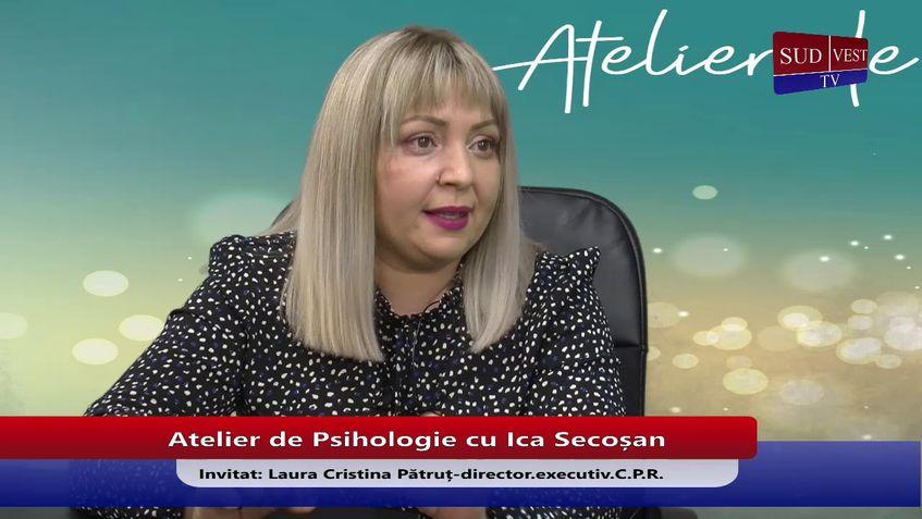 Laura Pătruț este președinta Comisiei muncii și membră în Comitetul Director al Colegiului Psihologilor din România. Sursă: Youtube