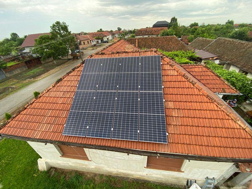 Fotovoltaice la sat Foto: Primăria Buteni / Arad