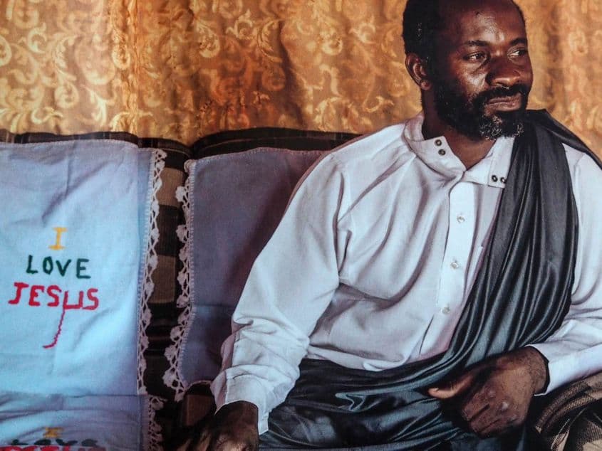 Isus din satul Kitwe, Zambia. Fotografii din albumul lui Jonas Bendiksen