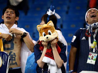 Suporteri japonezi după 2-3 cu Belgia. Sursa foto: Fifa.com