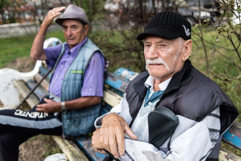 Dumitru Drinceanu (84 de ani, foto stânga) și Ștefan Dănel (83 de ani) au devenit mineri la mijlocul anilor ’50.