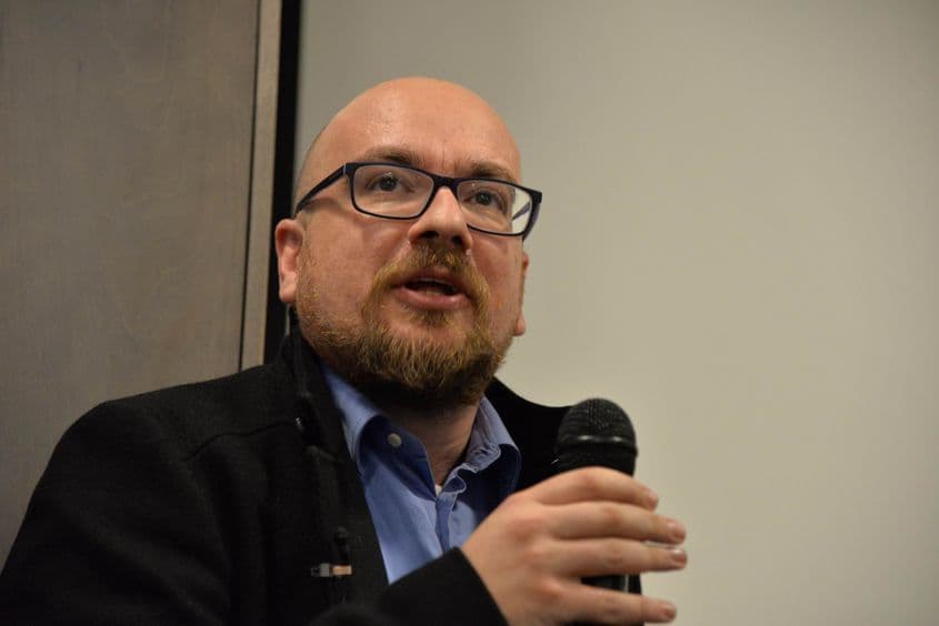 Bogdan Duca scrie și editoriale pentru Q Magazin